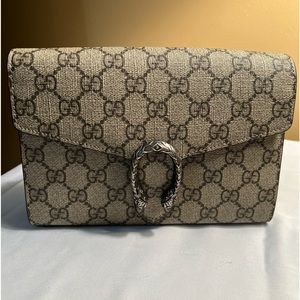 🔥 💯 Authentic Gucci Dionysus Chain Wallet
